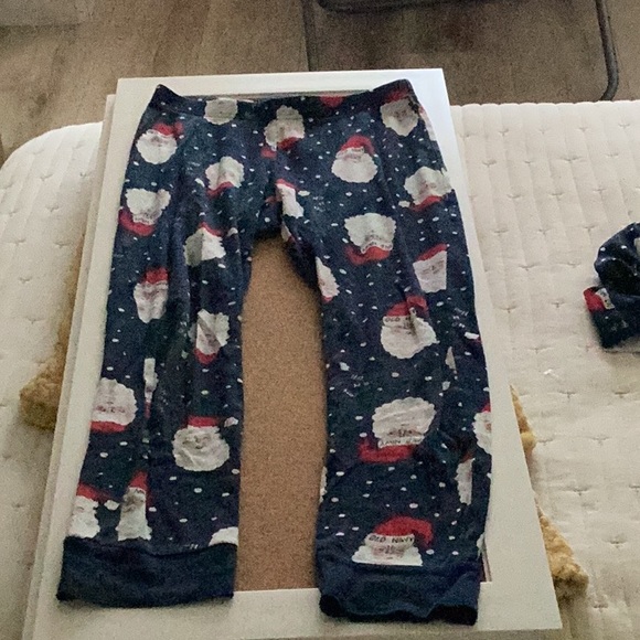 Christmas Pajama Set - Picture 3 of 5